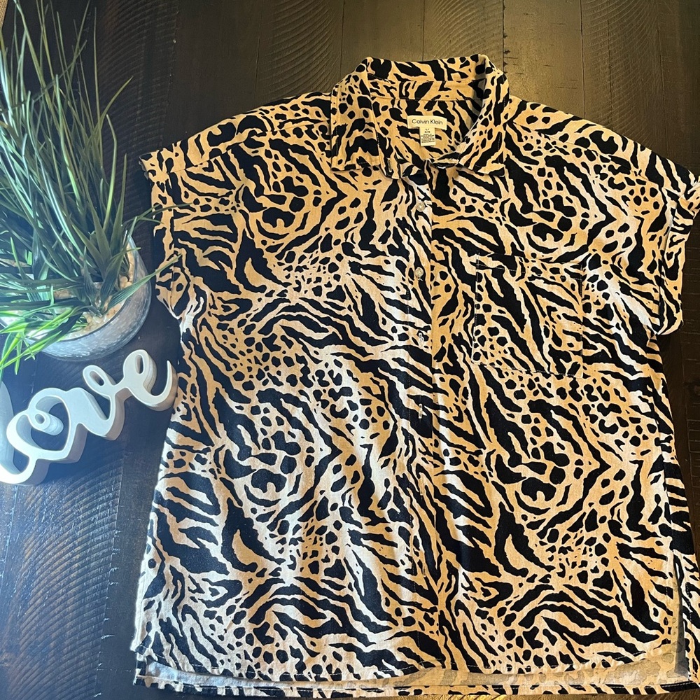 Calvin Klein Linen Animal Print Shirt- Women’s L